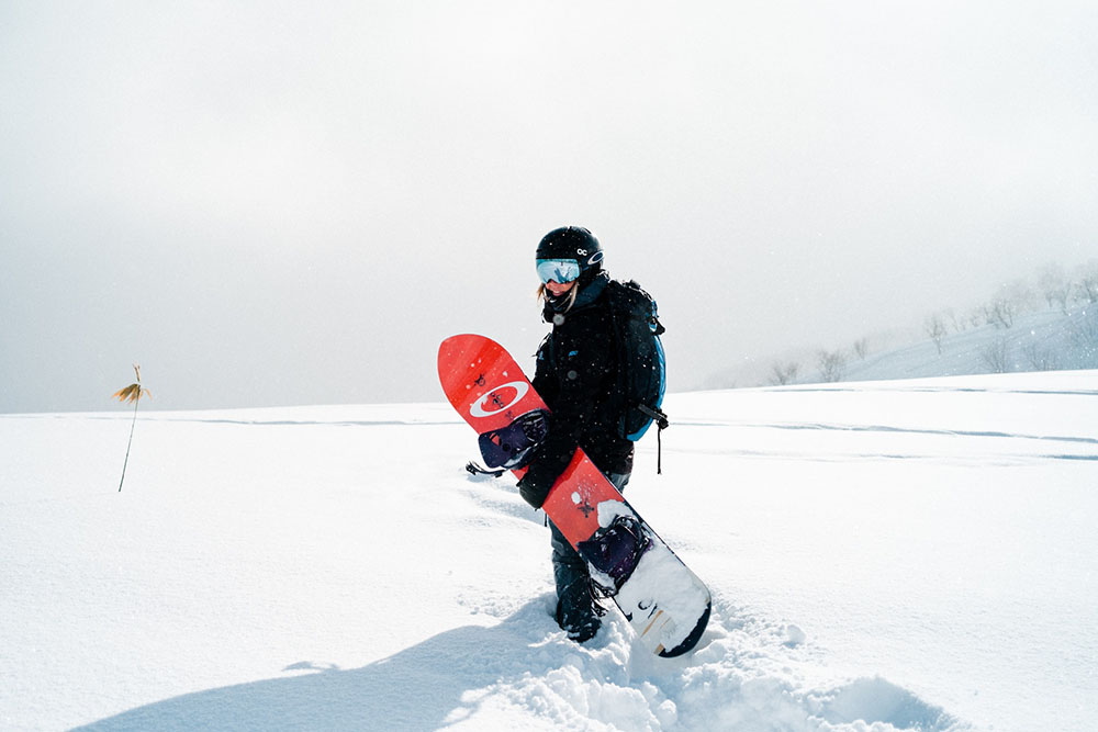 Ски и сноуборд училища: подобряване на уменията или пречка за тръпката - против
